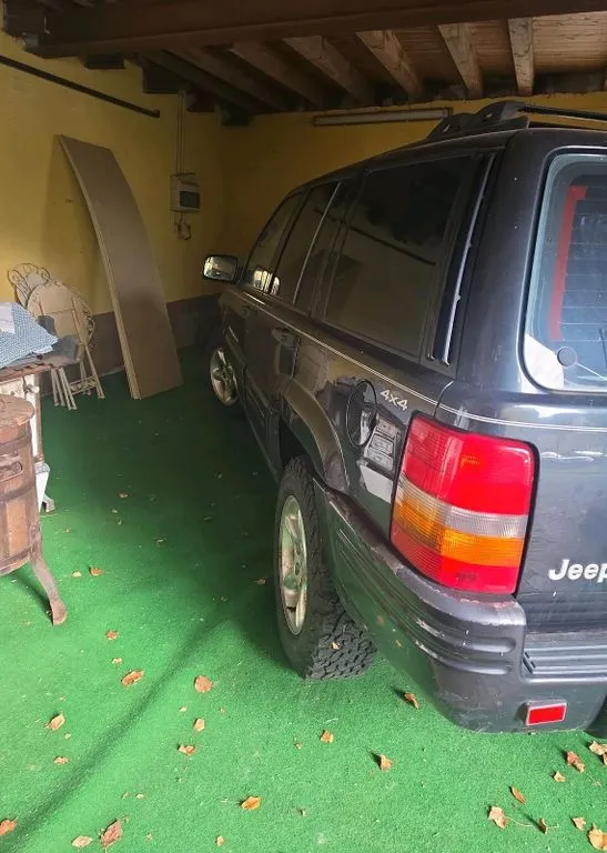 Jeep Grand Cherokee