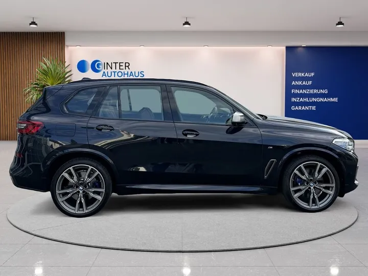 BMW X5 M50