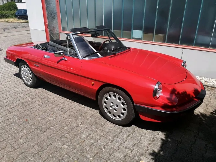 Alfa Romeo Spider