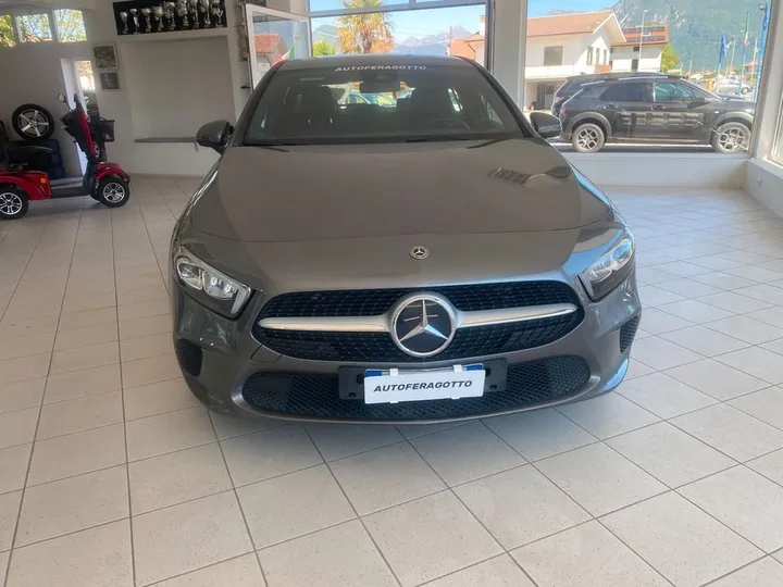 Mercedes-Benz A 160