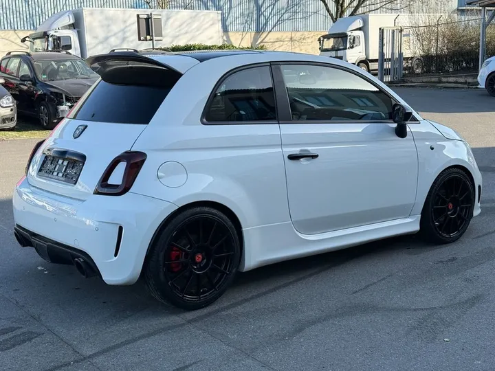 Abarth 595