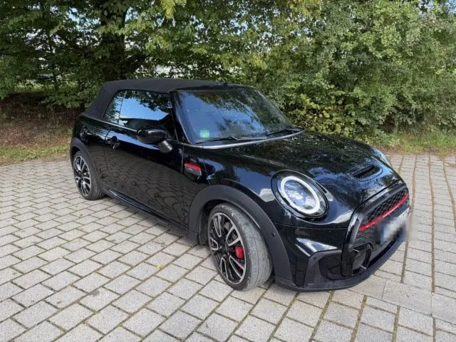 MINI John Cooper Works Cabrio