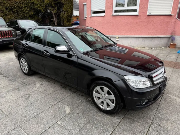 Mercedes-Benz C 200
