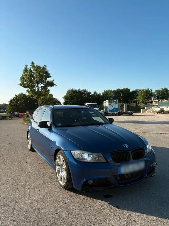 BMW 325