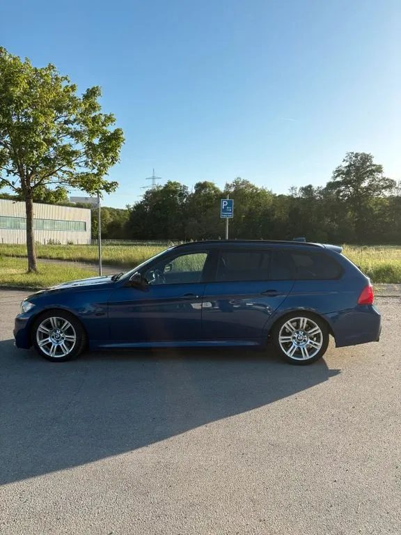 BMW 325