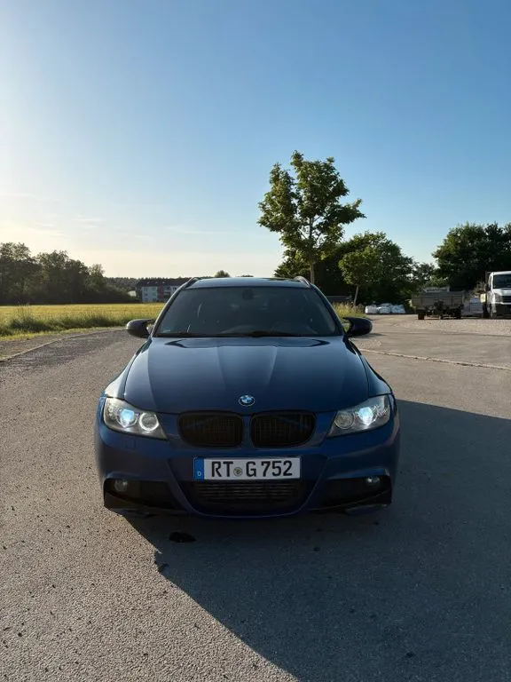 BMW 325
