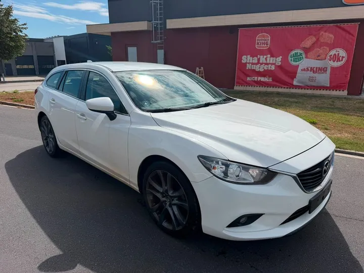 Mazda 6