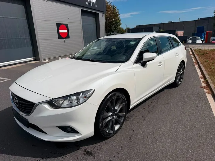 Mazda 6