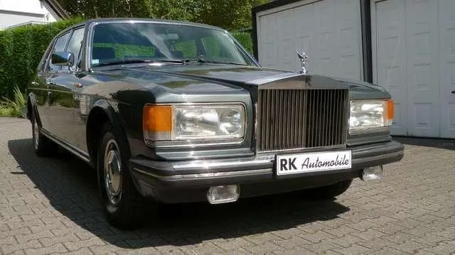 Rolls-Royce Silver Spur
