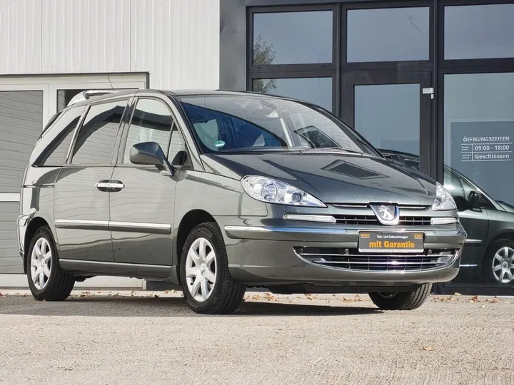 Peugeot 807