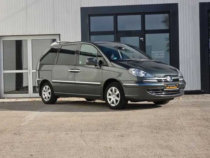 Peugeot 807