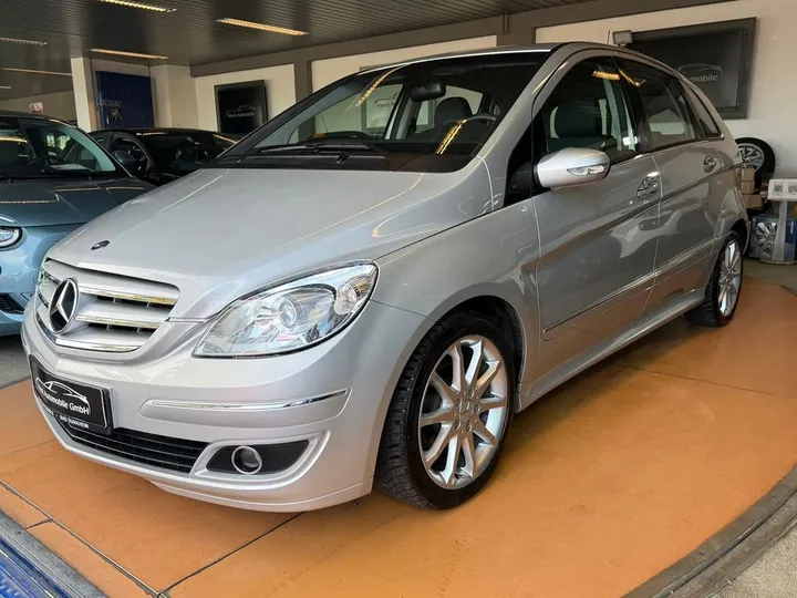 Mercedes-Benz B 170