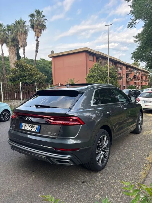 Audi Q8