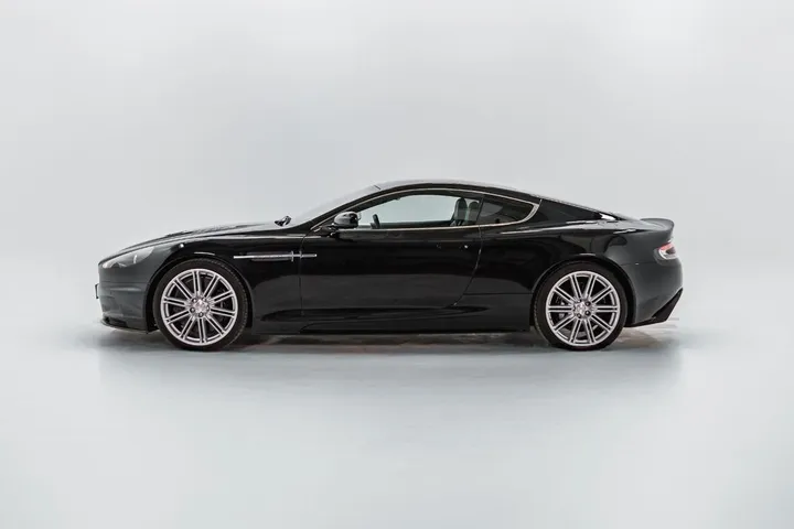 Aston Martin DBS