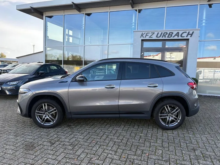 Mercedes-Benz EQA