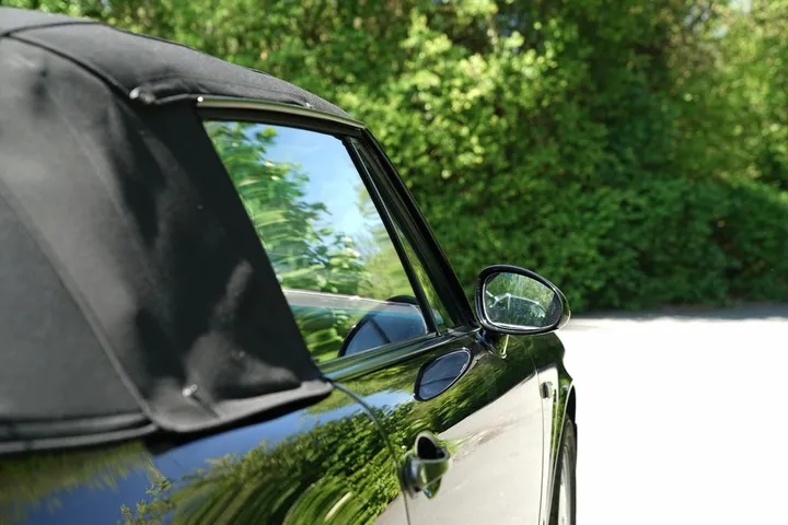 Porsche 964