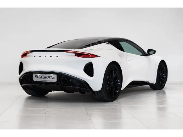 Lotus Emira