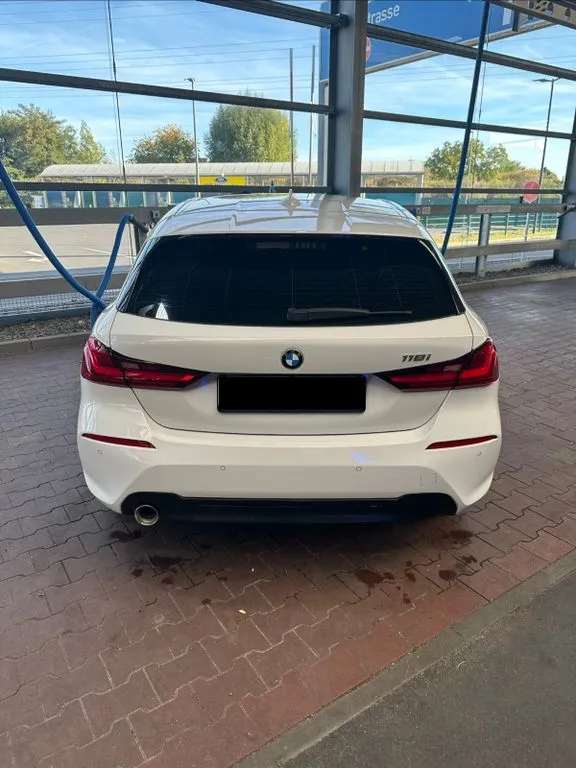 BMW 118
