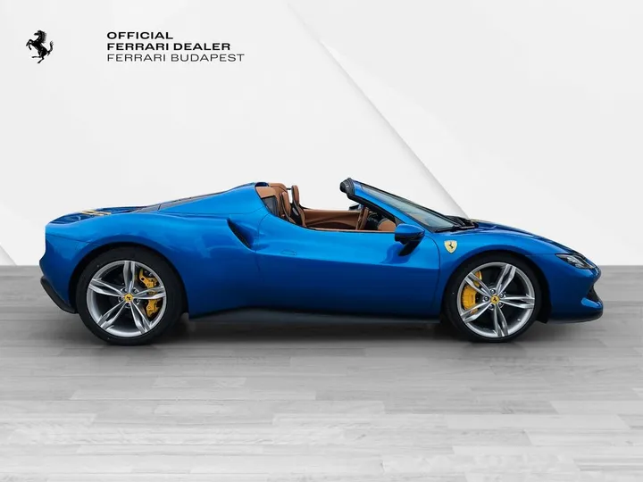 Ferrari 296 GTS