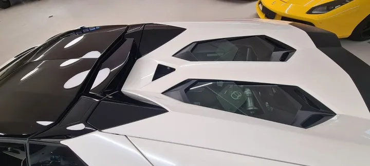 Lamborghini Aventador