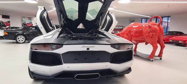 Lamborghini Aventador