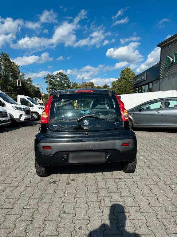 Peugeot 107