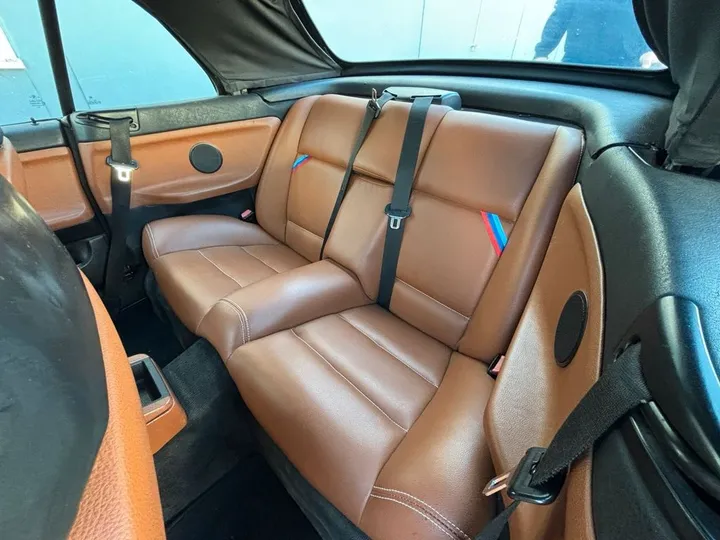 BMW 325