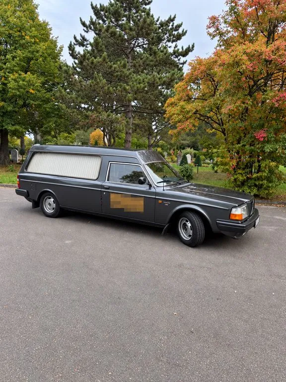 Volvo 245