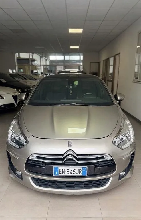 DS Automobiles DS5