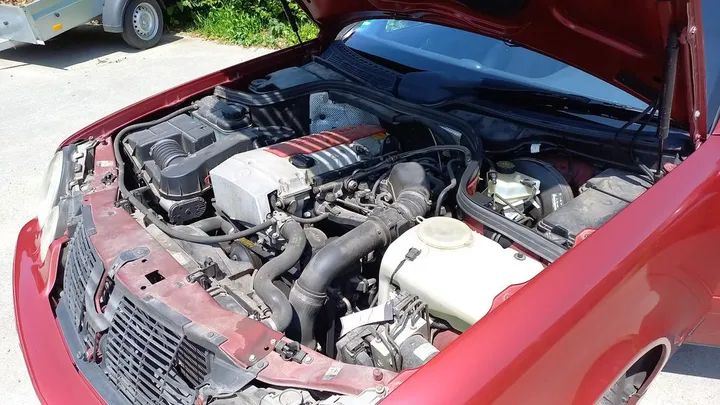 Mercedes-Benz CLK 230