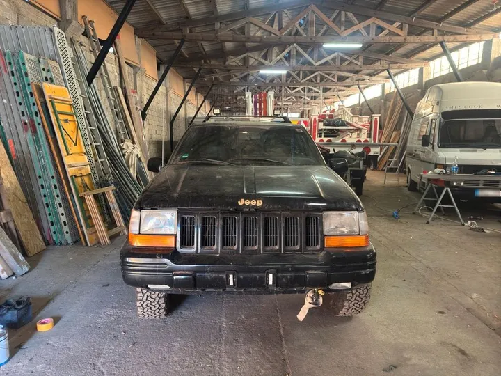 Jeep Grand Cherokee
