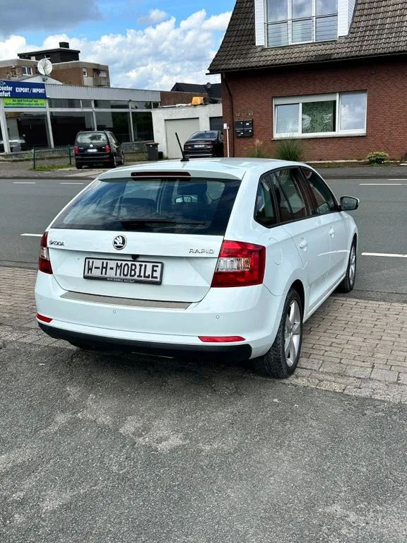 Škoda Rapid
