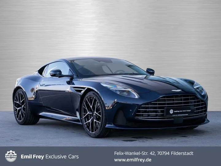 Aston Martin DB12