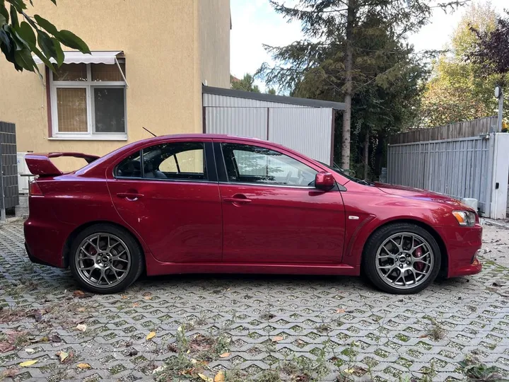 Mitsubishi Lancer