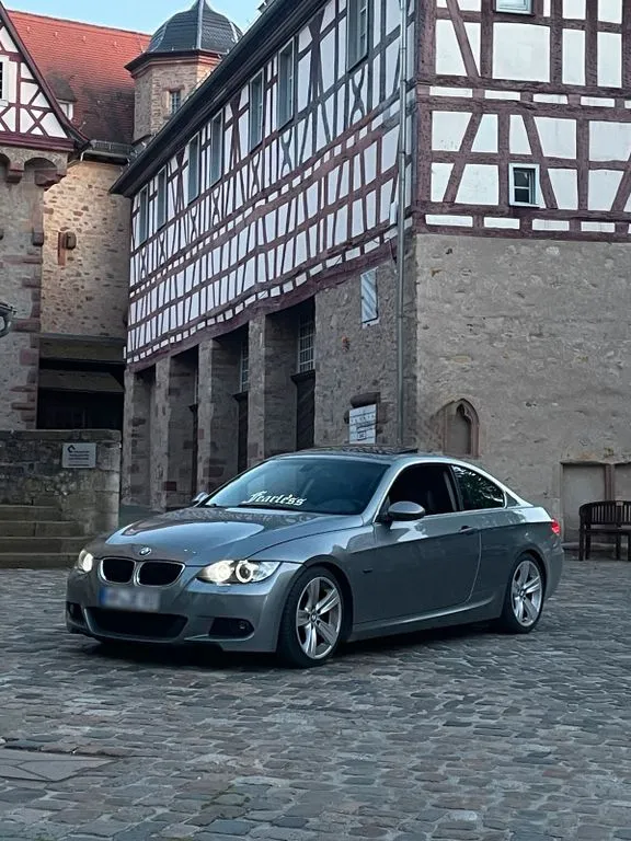 BMW 325