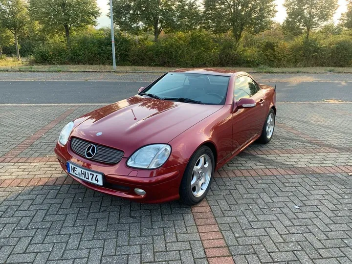 Mercedes-Benz SLK 200