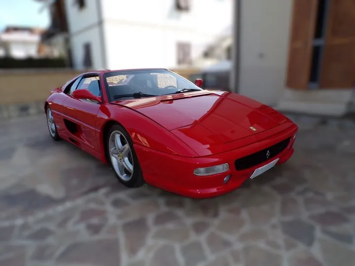 Ferrari F355