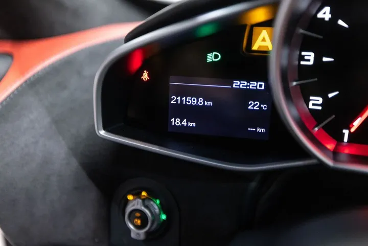McLaren MP4-12C