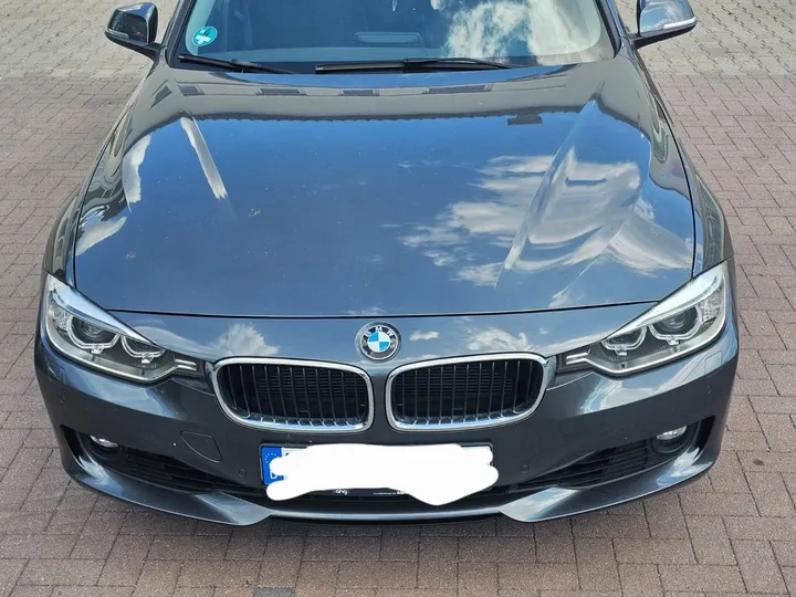 BMW 320