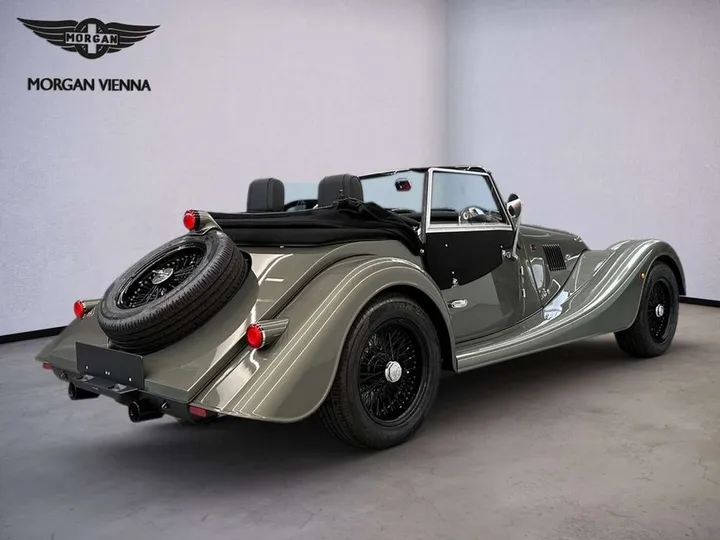 Morgan Plus 4