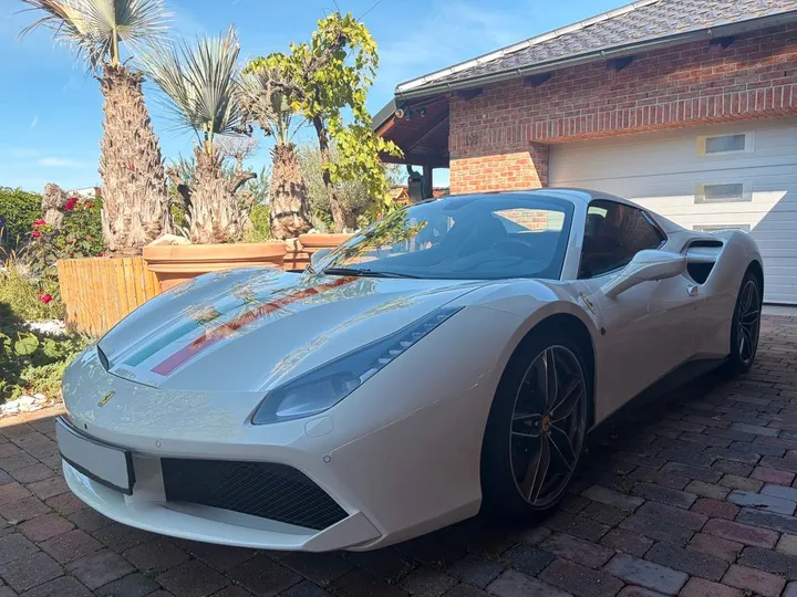 Ferrari 488 Spider