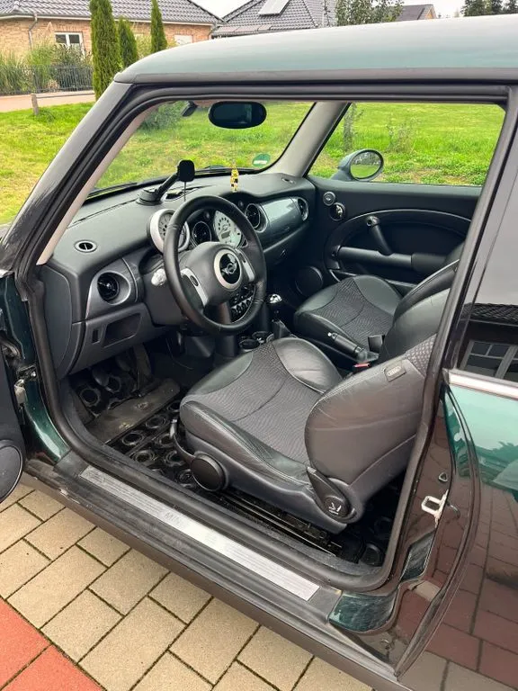 MINI ONE