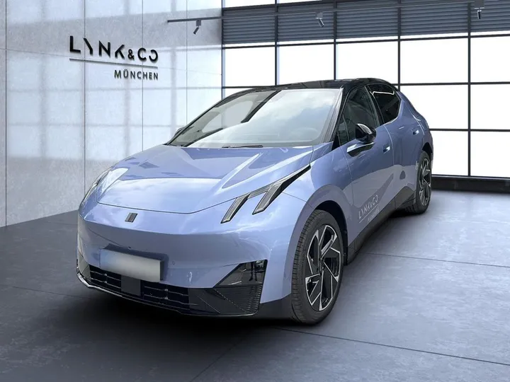 Lynk&Co 02