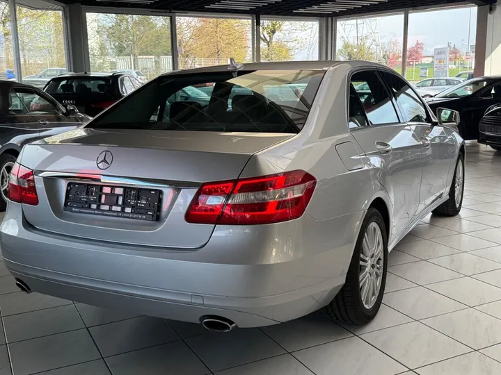 Mercedes-Benz E 350