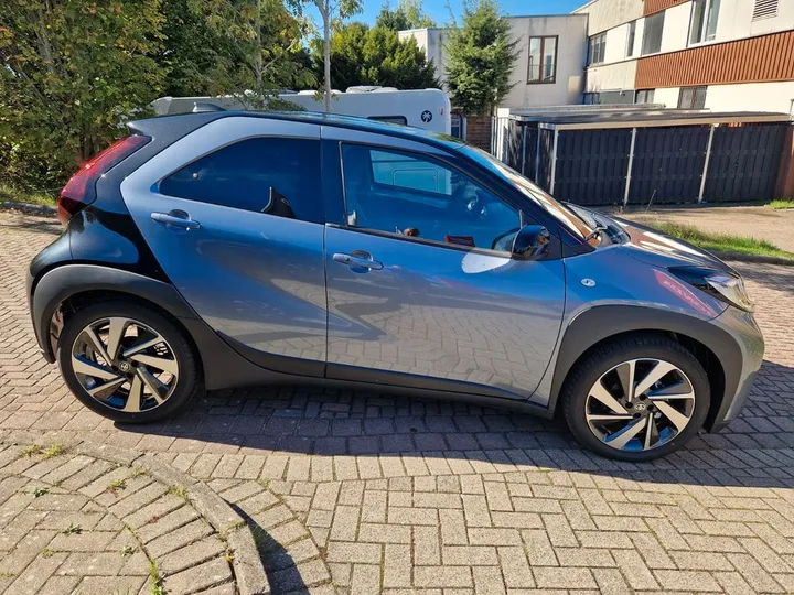Toyota Aygo (X)