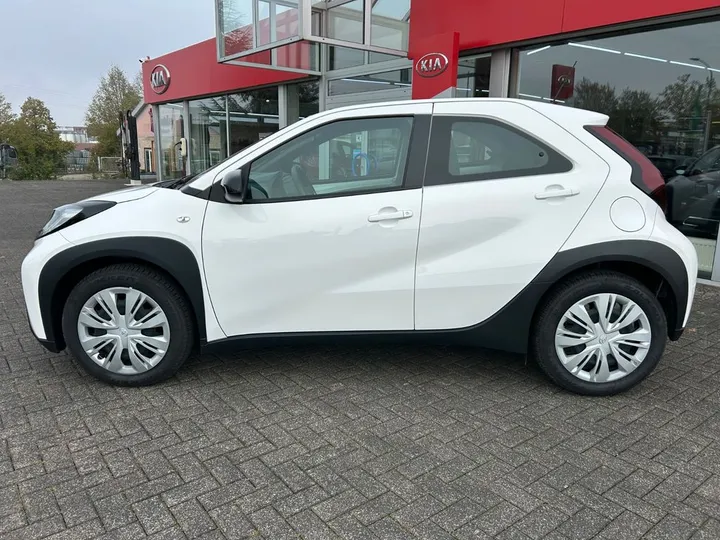 Toyota Aygo (X)