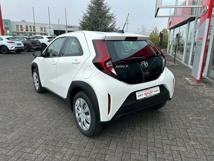 Toyota Aygo (X)