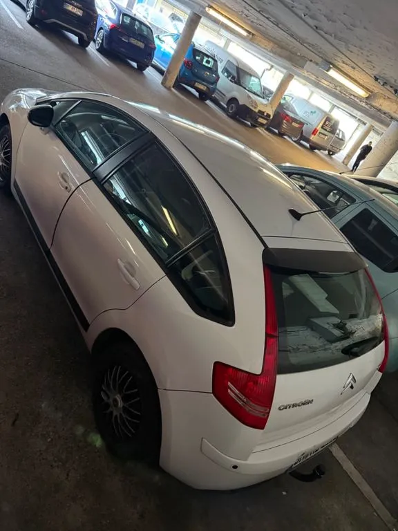 Citroën C4