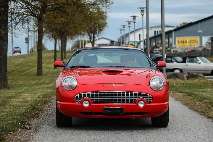 Ford Thunderbird