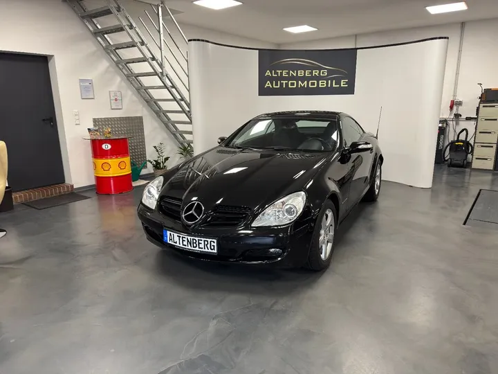 Mercedes-Benz SLK 200
